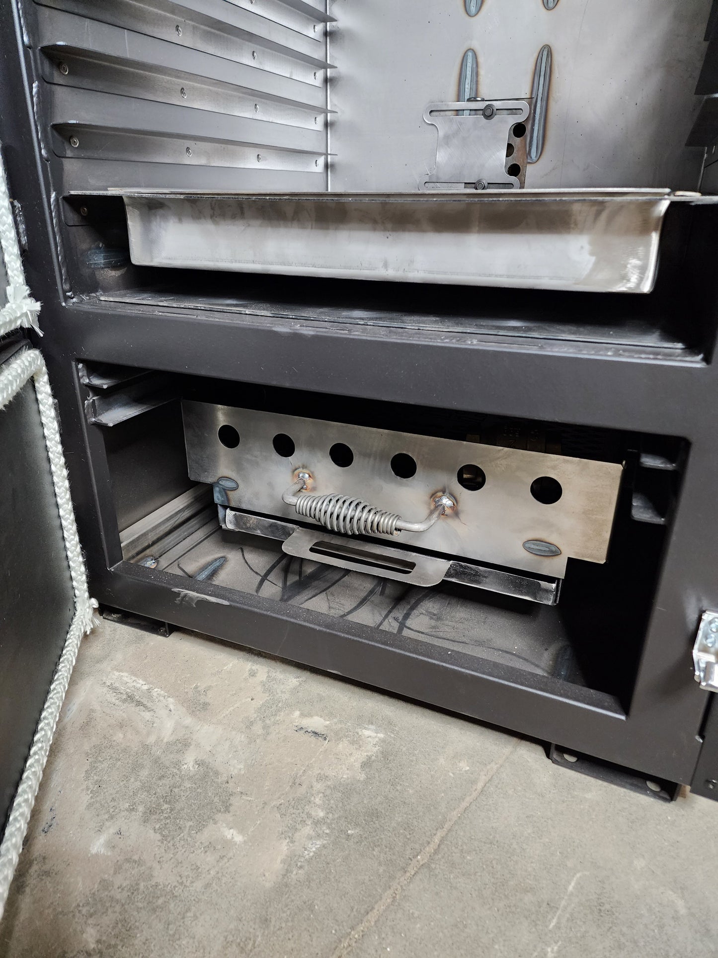 The Qube'd Pint - GEN23 in stock, casters not shown