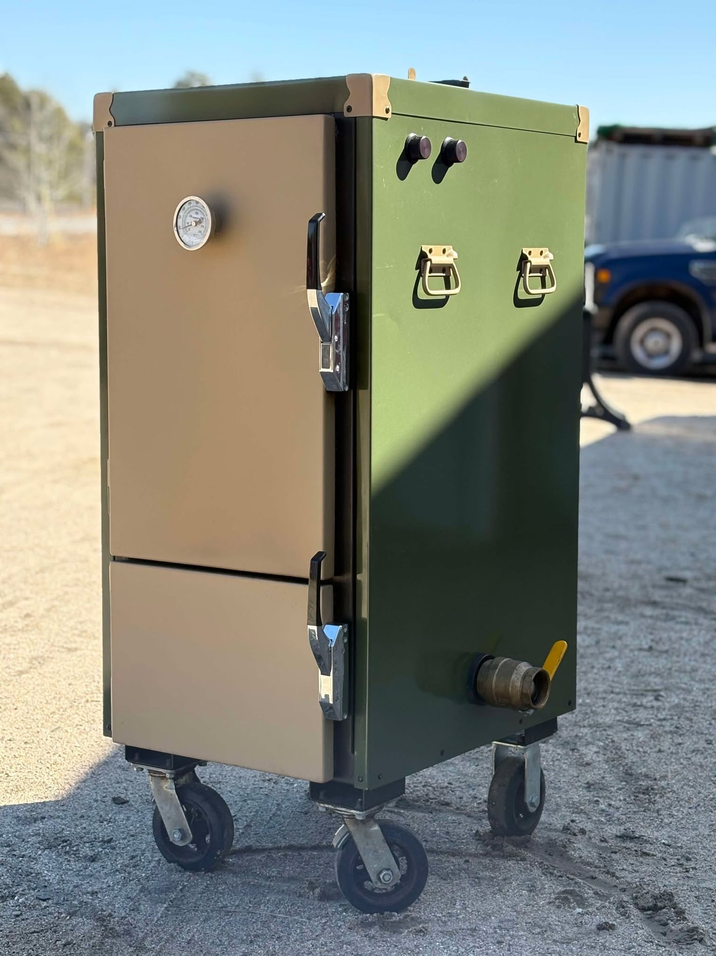 Camo Green and Desert Tan Pint - Used - ready to ship