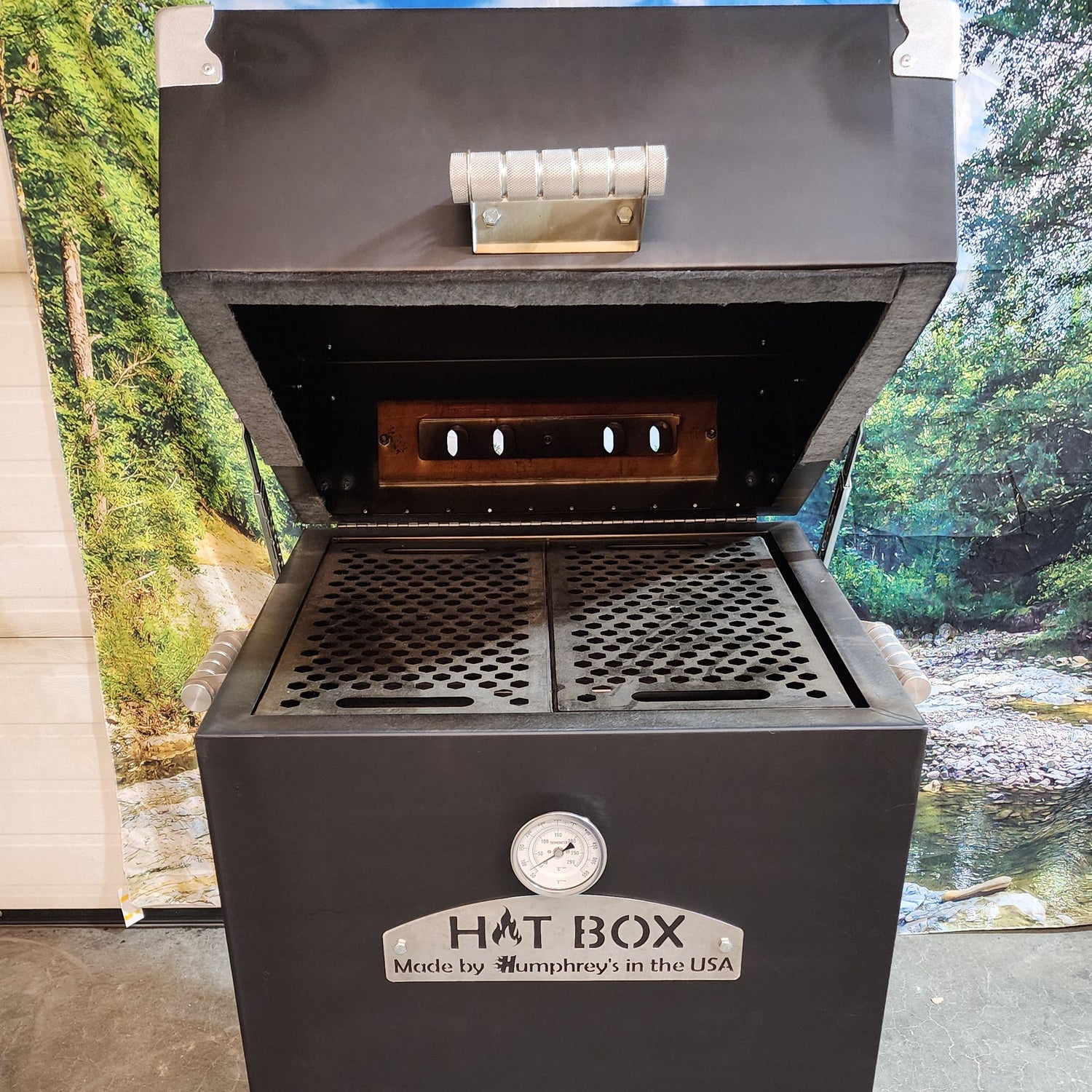 Hot Box Grill Smoker Combo