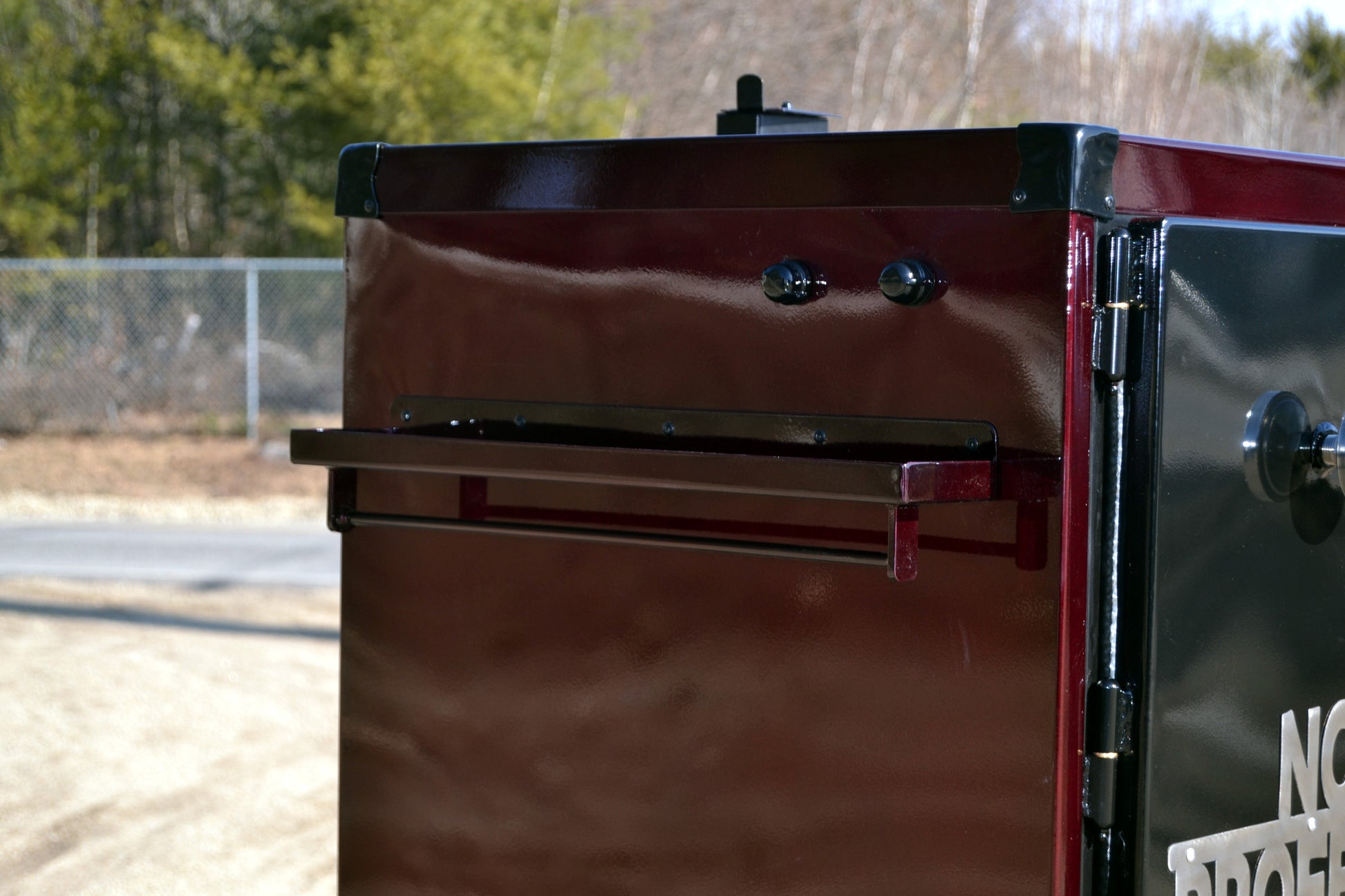 Gadget Shelf - Humphreys Smokers 
